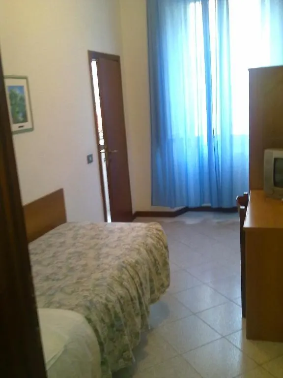 Albergo Italia Di Nardi Renzo & C Snc Poggibonsi Hotel
